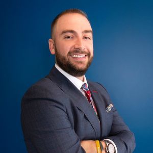 Meet your Posher, Alex